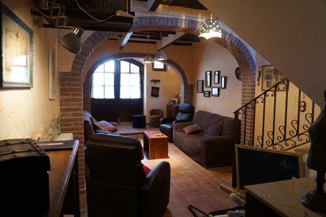 Casa Rural Cal Parines Vilabella Exteriér fotografie